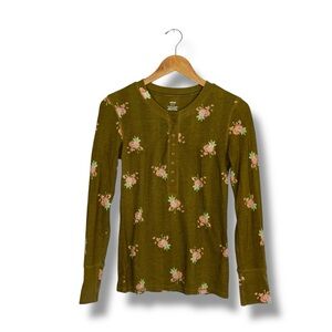 Aerie Waffle Knit Henley Thermal Green Garden Fairy Floral Small Roses Whimsy
